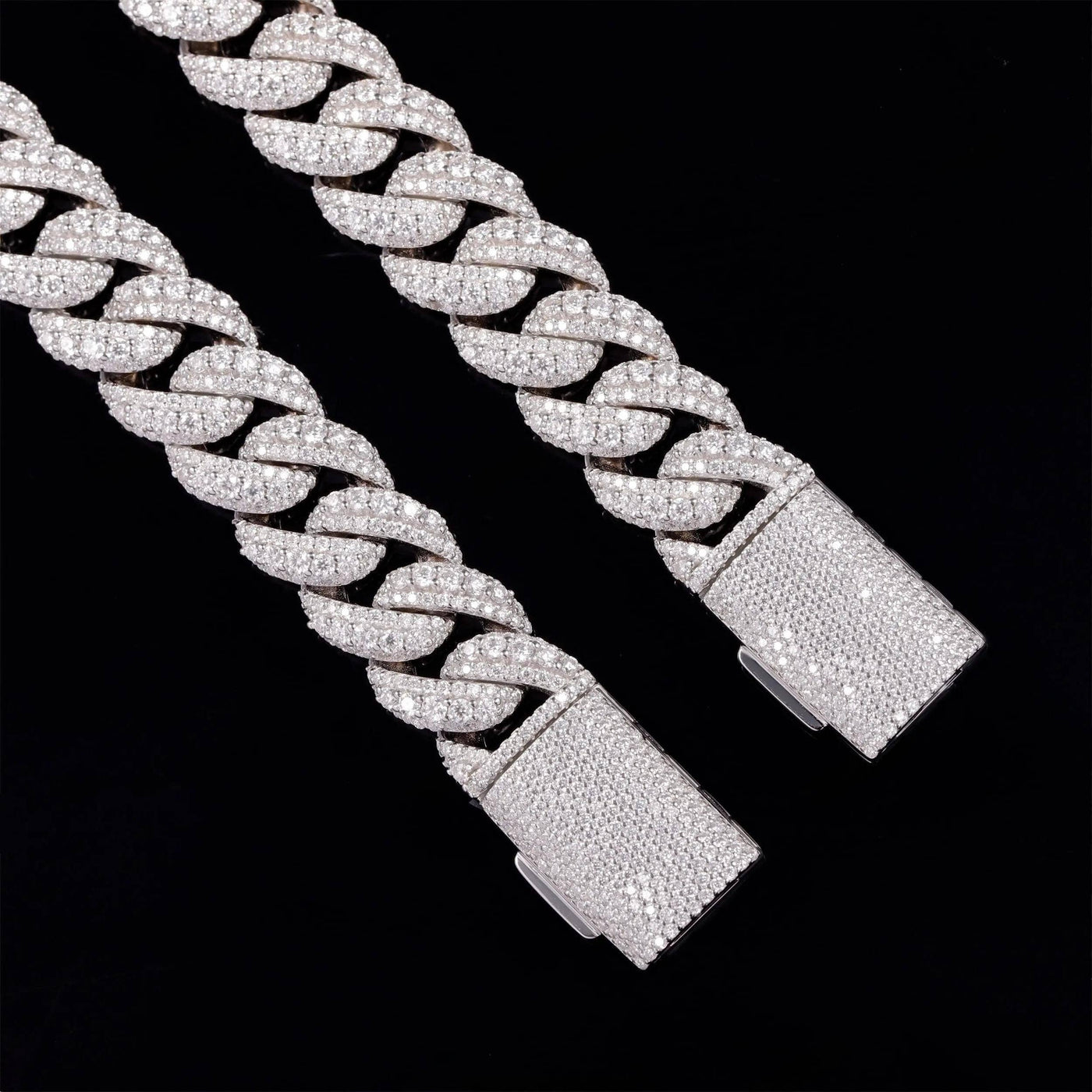 18 MM 3-Row Cuban Link Chain