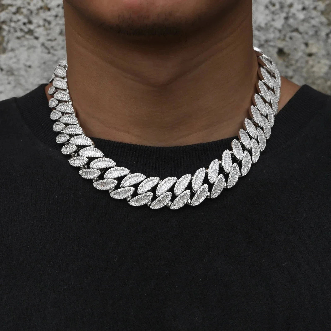 20 MM Leaf Baguette Cuban Link Chain