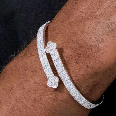 Clover Bangle Bracelet